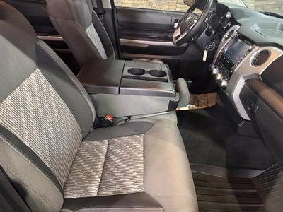 2021 Toyota Tundra 4WD 4WD SR5 CrewMax 5.5' Bed 5.7L (SE)