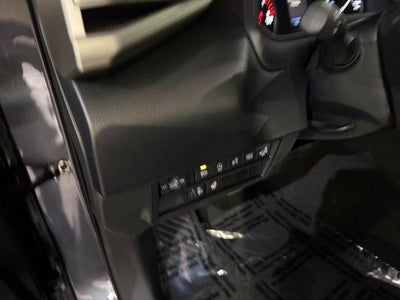 2023 Toyota Tundra 4WD 4WD SR5 CrewMax 5.5' Bed (SE)