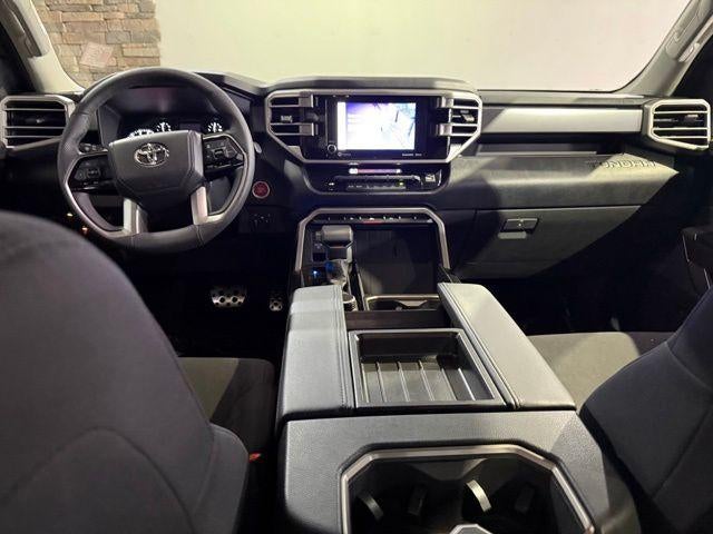 2023 Toyota Tundra 4WD 4WD SR5 CrewMax 5.5' Bed (SE)
