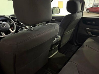 2023 Toyota Tundra 4WD 4WD SR5 CrewMax 5.5' Bed (SE)
