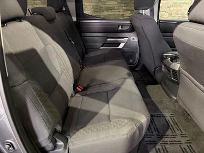 2023 Toyota Tundra 4WD 4WD SR5 CrewMax 5.5' Bed (SE)