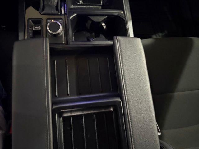 2024 Toyota Tundra 4WD 4WD SR5 CrewMax 5.5' Bed (SE)