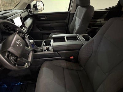 2024 Toyota Tundra 4WD 4WD SR5 CrewMax 5.5' Bed (SE)