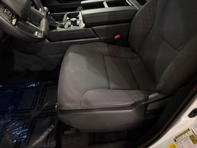 2024 Toyota Tundra 4WD 4WD SR5 CrewMax 5.5' Bed (SE)
