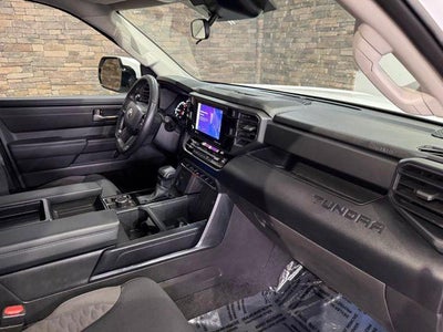 2024 Toyota Tundra 4WD 4WD SR5 CrewMax 5.5' Bed (SE)