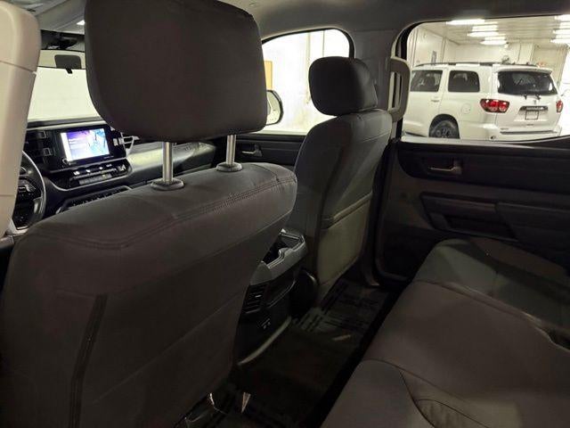 2024 Toyota Tundra 4WD 4WD SR5 CrewMax 5.5' Bed (SE)
