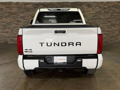 2024 Toyota Tundra 4WD 4WD SR5 CrewMax 5.5' Bed (SE)