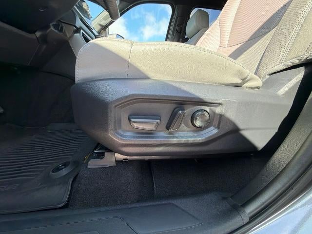 2025 Toyota Tundra 4WD 4WD SR5 CrewMax 5.5' Bed (SE)