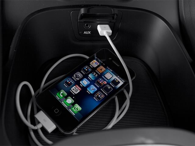 2013 Hyundai SANTA FE FWD 4Dr Sport