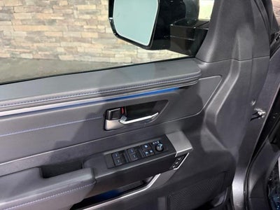 2023 Toyota Sequoia Platinum 4WD (Natl)