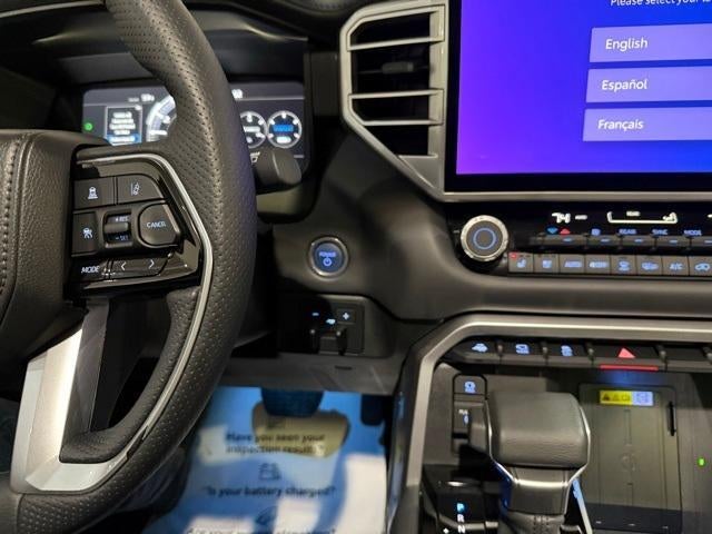 2023 Toyota Sequoia Platinum 4WD (Natl)