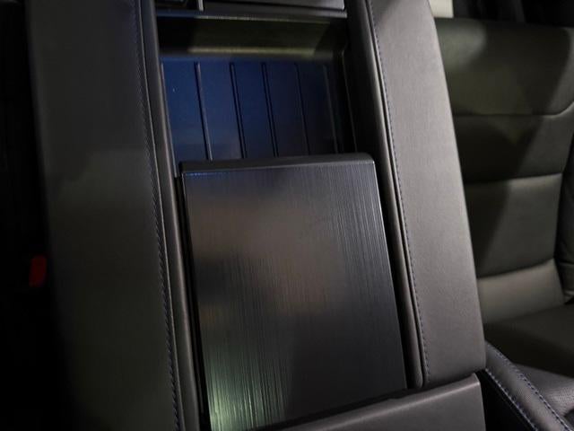 2023 Toyota Sequoia Platinum 4WD (Natl)