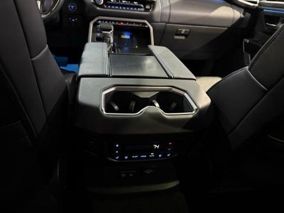 2023 Toyota Sequoia Platinum 4WD (Natl)