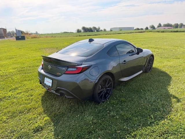 2024 Toyota GR86 Premium Manual (Natl)