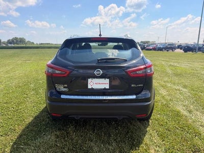 2022 Nissan Rogue Sport AWD SL