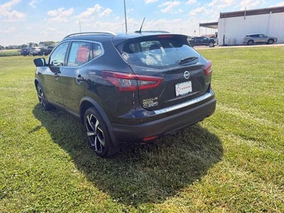 2022 Nissan Rogue Sport AWD SL