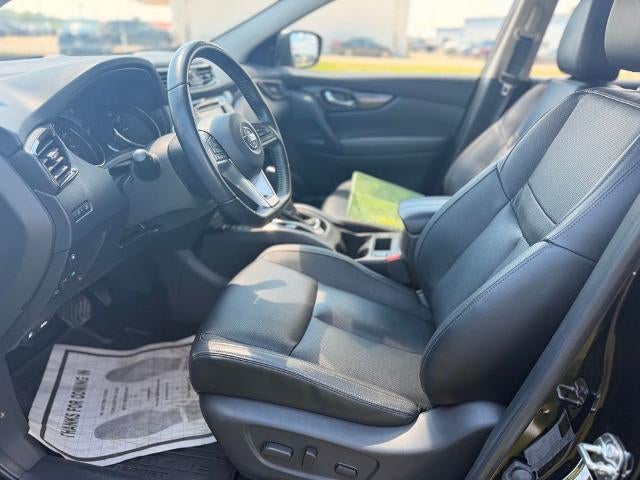 2022 Nissan Rogue Sport AWD SL