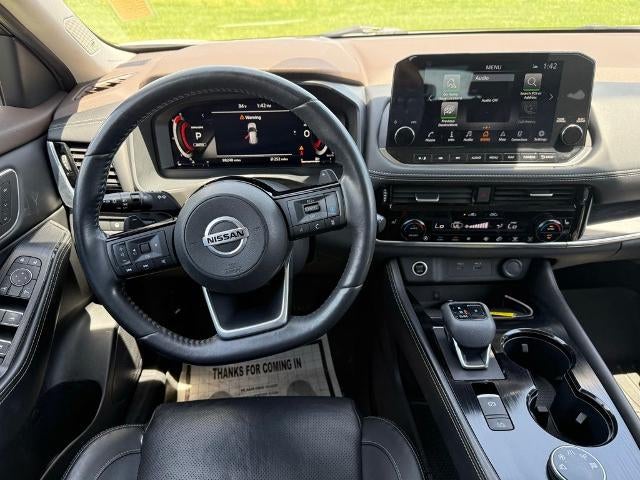2021 Nissan Rogue AWD Platinum