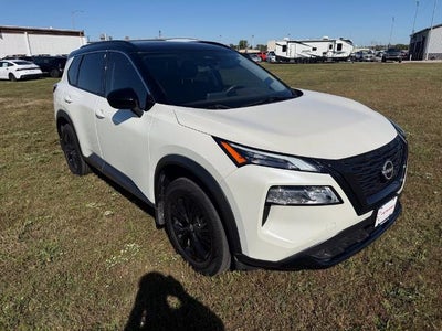 2023 Nissan Rogue FWD SV