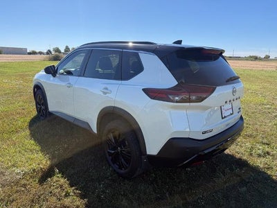 2023 Nissan Rogue FWD SV