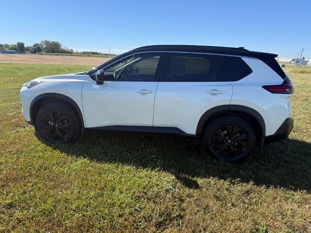 2023 Nissan Rogue FWD SV
