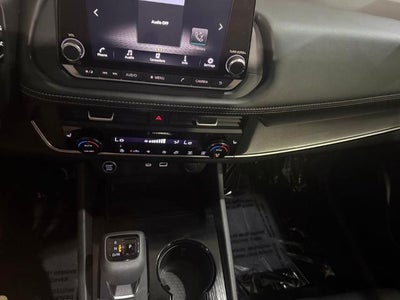 2023 Nissan Rogue FWD SV