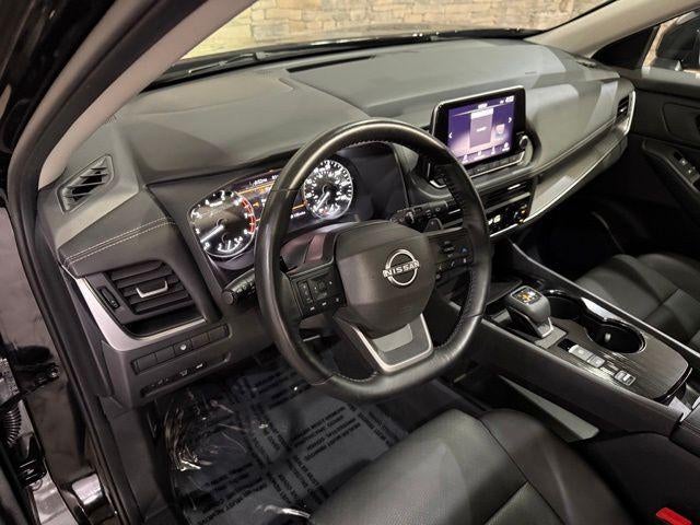 2025 Nissan Rogue FWD SV
