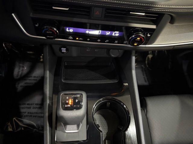 2025 Nissan Rogue FWD SV
