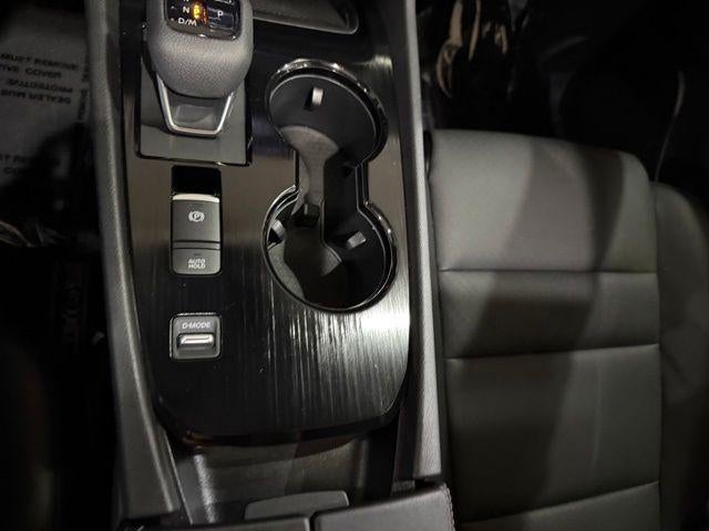 2025 Nissan Rogue FWD SV