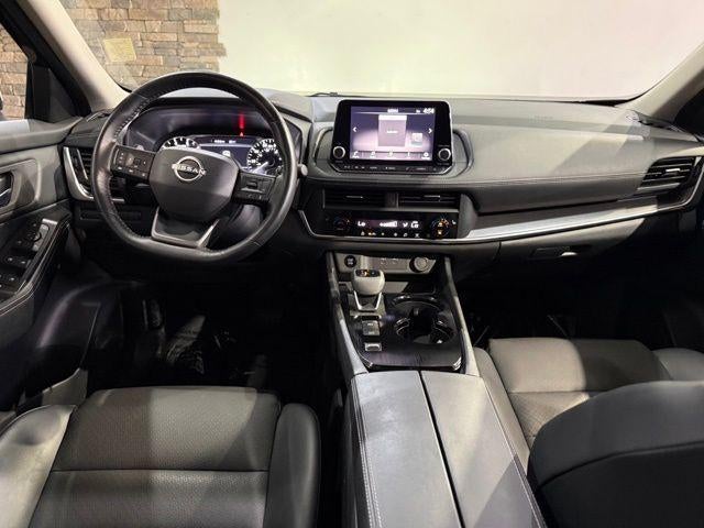 2025 Nissan Rogue FWD SV