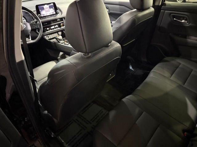 2025 Nissan Rogue FWD SV