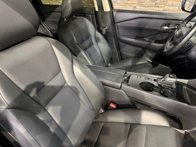 2025 Nissan Rogue FWD SV