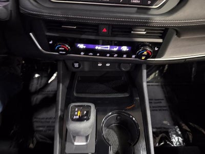 2025 Nissan Rogue AWD SV