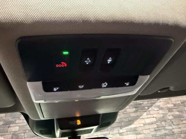 2025 Nissan Rogue AWD SV