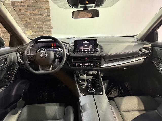2025 Nissan Rogue AWD SV