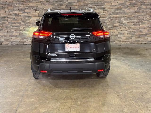 2025 Nissan Rogue AWD SV