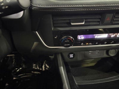 2025 Nissan Rogue AWD SV