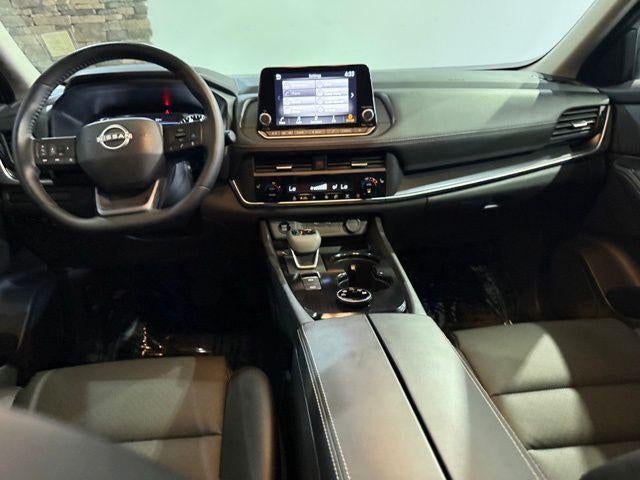 2025 Nissan Rogue AWD SV