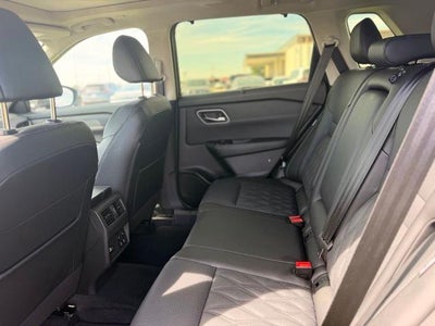 2026 Nissan Rogue AWD Platinum *Ltd Avail*