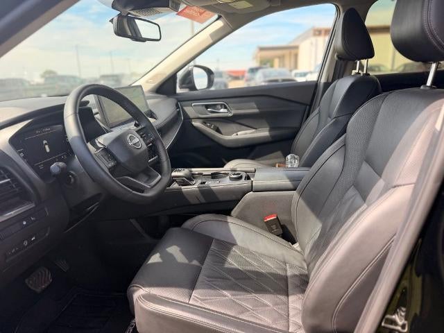 2026 Nissan Rogue AWD Platinum *Ltd Avail*