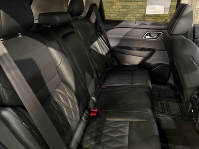 2026 Nissan Rogue AWD Platinum *Ltd Avail*