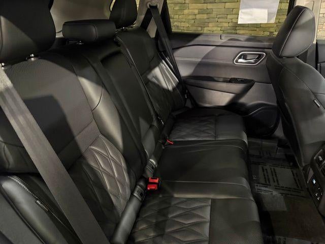 2026 Nissan Rogue AWD Platinum *Ltd Avail*