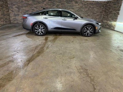 2025 Toyota Crown XLE AWD (Natl)