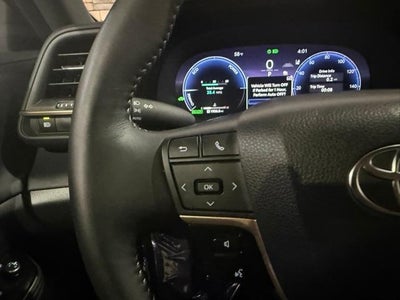 2025 Toyota Crown XLE AWD (Natl)