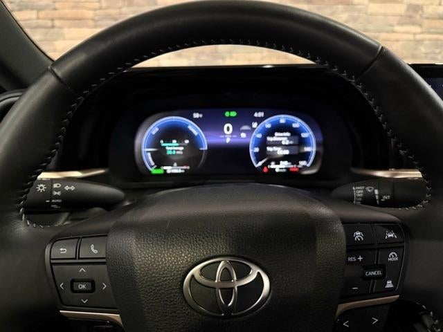 2025 Toyota Crown XLE AWD (Natl)