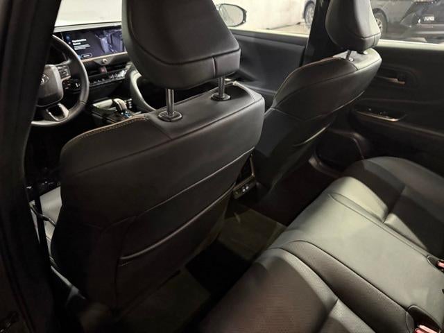 2025 Toyota Crown XLE AWD (Natl)