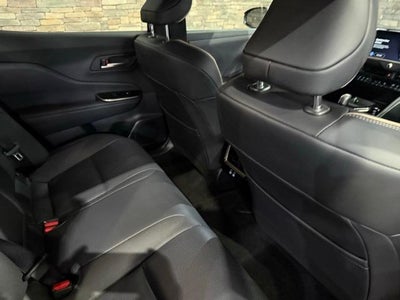 2025 Toyota Crown XLE AWD (Natl)