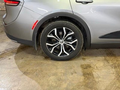 2025 Toyota Crown XLE AWD (Natl)