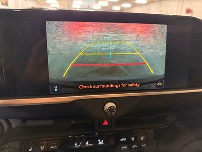 2025 Toyota Crown XLE AWD (Natl)