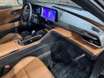 2025 Toyota Crown Signia XLE AWD (Natl)